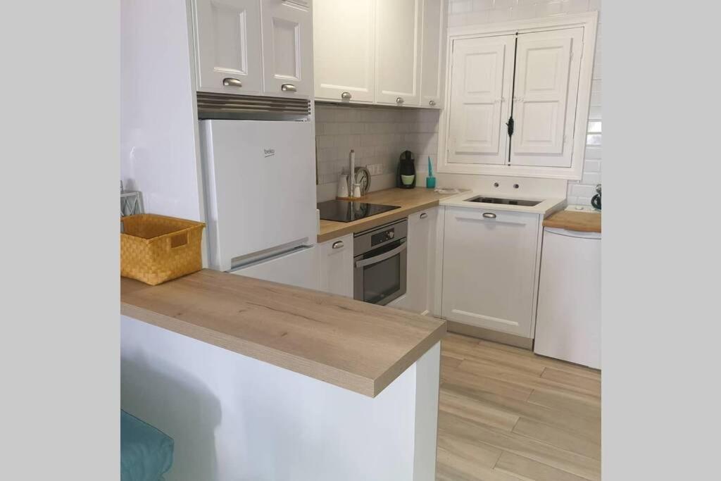 Apartamento Con Vistas Al Mar Ел Кампело Екстериор снимка